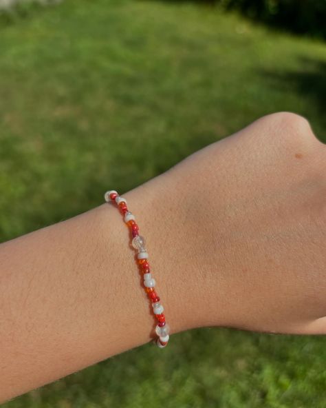 ❤️Dainty Bracelet with Red, Orange, White and Clear Glass Beads❤️🧡🤍Handmade Bracelet🎀 ✨Link in bio ✨Price of the bracelet: 12 cad #daphnedragonflyjewellery #redbracelet #redjewelry #bracelet #handmade #handmadewithlove #handmadejewelry #jewelry #summer #lovejewelry #daintyjewelry #beautiful #fashion #bohostyle Jewelry Summer, Dainty Bracelet, Red Bracelets, Red Jewelry, Beads Handmade, Dainty Bracelets, Handmade Bracelet, Bracelet Handmade, Dainty Jewelry