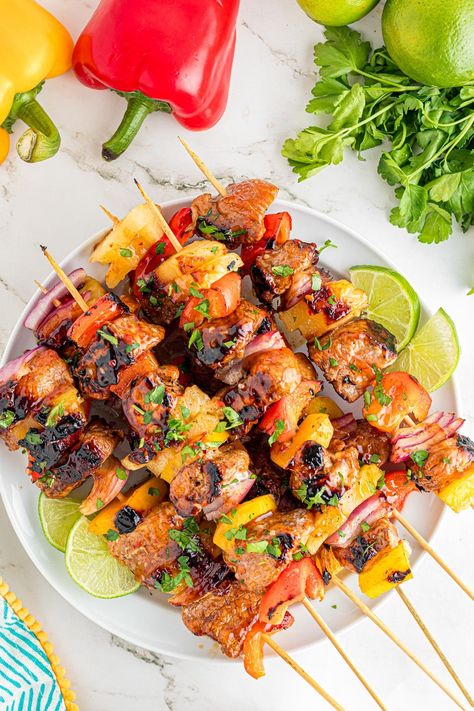 Grilled pork skewers with pineapple is the warm weather dinner you’ll want to make all summer. Packed with protein and full of flavor, flavorful lean pork tenderloin pieces marinated with chunks of pineapple and tender vegetables will have you dreaming of summer days and BBQS. Plus my kid is always up for dinner on a stick, it makes dinner way fun. Pork bought at any grocery store helps support Iowa farmers and other US farmers. Sponsored by Iowa Pork Producers Association #iowapork #usapork Grilled Pork Skewers, Hawaiian Chicken Kabobs, Pork Kabobs, Healthy Egg Recipes, Pork Skewers, Pineapple Pork, Veal Recipes, Pork Soup, Grilled Pork Tenderloin