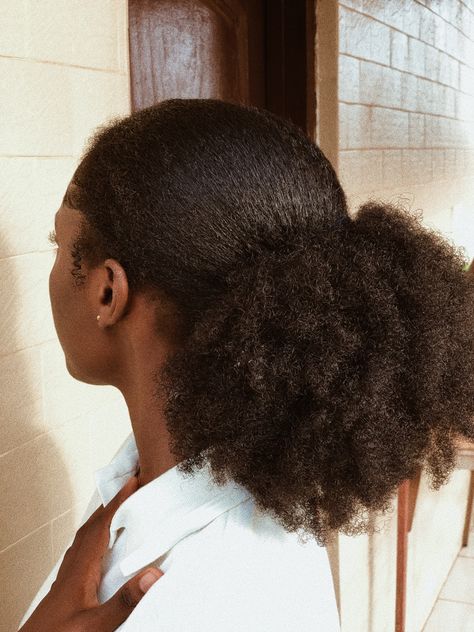 Healthy Hair Growth Black Women, 4c Natural Hair Aesthetic, Long 4c Natural Hair Inspiration, 4c Hair Goals, Healthy 4c Hair, Long 4c Natural Hair, Type 4 Hairstyles, 4c Styles, Long 4c Hair