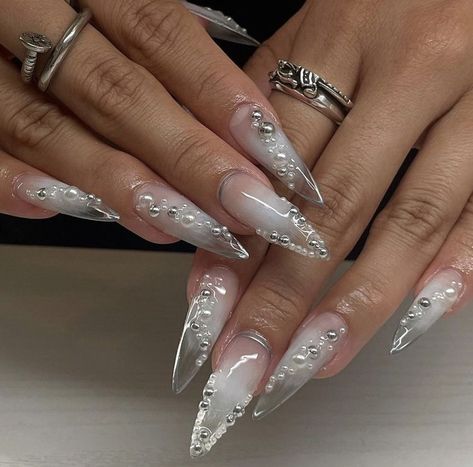 Cybercore Nails, Mani Designs, Nails Long Acrylic, Cute Nail Ideas, Gel Toe Nails, Long Acrylic Nail Designs, Racun Shopee, Grunge Nails, Cute Nail