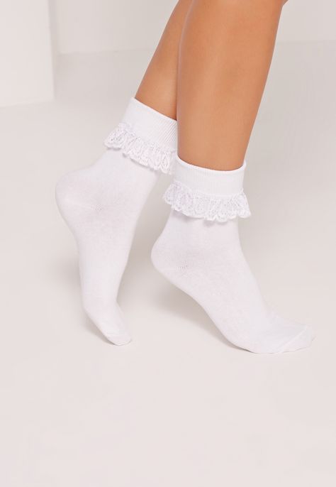 Cute White Socks, Frilly Socks Outfit, Ruffle White Socks, White Lace Socks, Cute White Socks With Bow, White Frill Socks, Frilly Socks Aesthetic, Ruffle Ankle Socks, White Frilly Socks