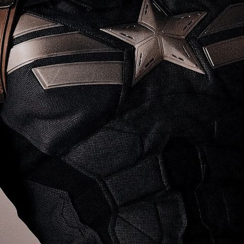 Aesthetic Captain America, Steve Rogers Aesthetic, Captain America Aesthetic, America Aesthetic, Steven Grant Rogers, Marvel Aesthetic, Steve Rogers Captain America, Chris Evans Captain America, Marvel Comic Universe