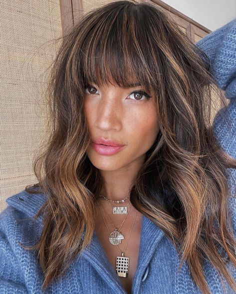 // r o c k y Brown Hair With Highlights And Lowlights, Hair Lights, Winter Hair Color Trends, Summer Haircut, Summer Haircuts, Spring Hair Color, Low Lights Hair, Winter Hair Color, Winter Hair