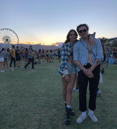 ❤️❤️ Hana Cross, Ballerina Tattoo, Brooklyn Beckham, Alain Delon, Beauty And Fashion, Fashion Couple, Cute Couple Pictures, Couple Pictures, Brooklyn