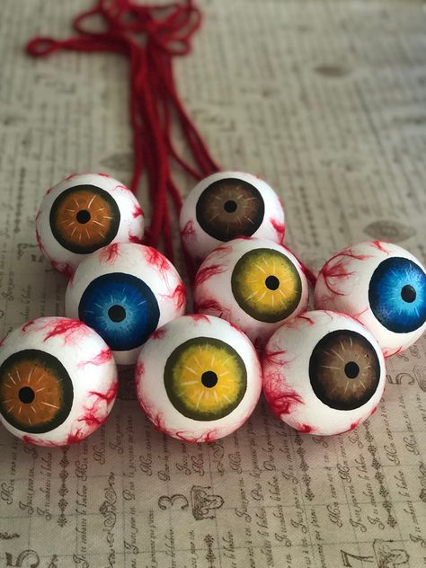 Halloween Eyes Decorations, Spider Garland, Ghost Garland, Office Halloween Decorations, Monster Decorations, Creepy Spider, Scary Stuff, Pumpkin Garland, Halloween Garland