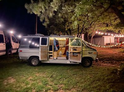 Camper Van For Sale: 1990 Chevrolet G-Series Conversion G20 Camper Van, Chevy G20 Van, Chevy Conversion Van, Converted Camper, Chevy G20, Gas Powered Generator, Richardson Texas, Chevrolet Van, Window Ac Unit