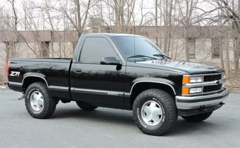 USAF General Owned: 1998 Chevrolet Silverado Z71 5-Speed 4WD #ForSale #Chevrolet, #Silverado - https://barnfinds.com/usaf-general-owned-1998-chevrolet-silverado-z71-5-speed-4wd/ 98 Chevy Silverado Z71, 1990 Chevy Silverado 1500, 1998 Chevy Silverado 1500, Silverado 1998, 1995 Chevy Silverado, 98 Chevy Silverado, Chevy Z71, Chevrolet Trucks Silverado, 1998 Chevy Silverado