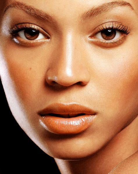 oskaro: “ Beyoncé Giselle Knowles ” Beyonce Eyes, Beyonce Makeup, Famous Museums, Beyonce Lyrics, Beyonce Photos, Queen Bee Beyonce, Beyonce Knowles Carter, Nars Makeup, Beyoncé Giselle Knowles-carter