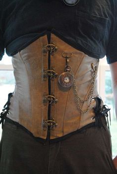 http://www.instructables.com/id/How-to-make-a-steampunk-corset-busk/ Steam Punk Diy, Steampunk Creations, Steampunk Halloween Costumes, Steampunk Costume Ideas, Steampunk Witch, Imperator Furiosa, Cheap Corset, Punk Ideas, Diy Corset