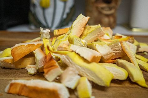 Forest Medicine, Bouillon Recipe, Bouillon Powder, Chicken Of The Woods, Mushroom Broth, Seaweed Snacks, Dried Mushrooms, Wild Blueberries, Tea Powder