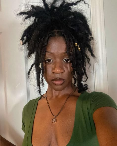 Unique Locs Black Women, Jah Locs Women, Curly Locks Black Women, 90s Hairstyles Locs, Chunky Locs Black Women, Female With Locs, Light Skin Locs, Old Locs Hairstyles, Fluffy Locs Hairstyles