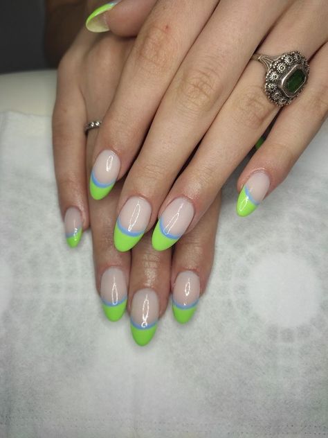 Neon Nails Blue And Green, Lime Green Blue Nails, Blue And Green French Tip Nails, Blue And Lime Green Nails, Green Blue Nails Ideas, Neon Green And Blue Nails, Blue Green Nails Designs, Blue And Green Nails Ideas, Neon Green French Tip Nails