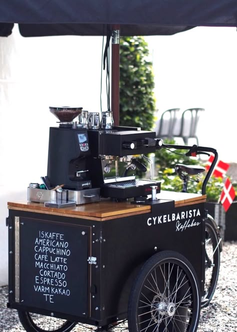 Coffee Cart Ideas, Mini Cafeteria, Coffee House Design, Mobile Cafe, Opening A Coffee Shop, Drink Stand, Small Coffee Shop, Street Coffee, Coffee Bike