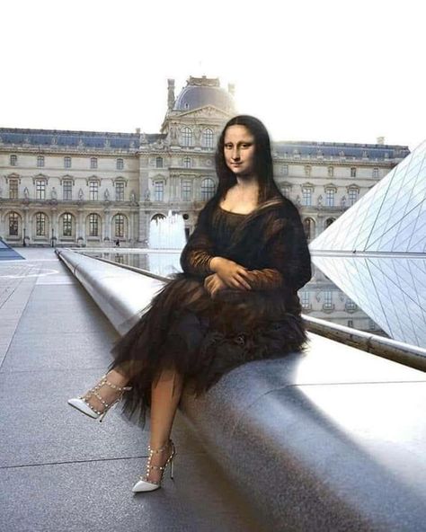 Mona Lisa Drawing, Lisa In Paris, Mona Lisa Parody, Mona Lisa Smile, Inside Art, Principles Of Art, Art Parody, Art Dress, Op Art