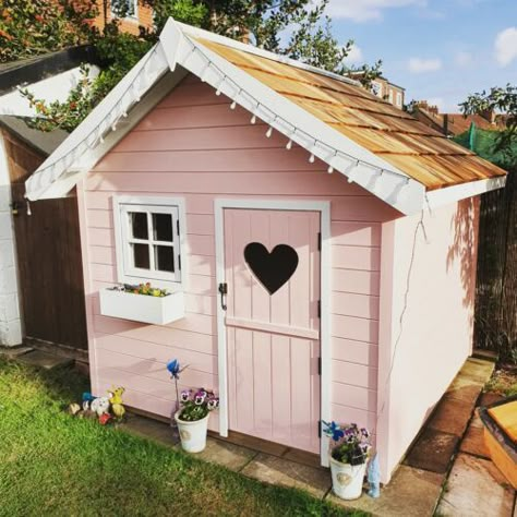 Wooden Wendy House, Outdoor Wendy House Ideas, Wooden Playhouse Paint Ideas, Shed Into Playhouse, Wendy House Interior, Kids Play House Outdoor, Outdoor Playhouse Interior Ideas, Backyard Tiny Guest House, Play Houses For Kids