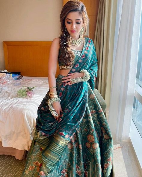 One Best Friend, Loving Parents, Wedding At Home, Designer Bridal Lehenga Choli, Bridal Trousseau, Wedding Trousseau, Orphan Girl, Bridal Sarees South Indian, Bridal Lehenga Collection