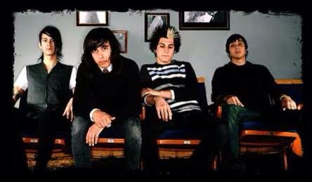 Pierce the veil 2007 Beat It Michael Jackson, Jaime Preciado, Tony Perry, Emo Style, Falling In Reverse, Emo Music, Love Band, Pierce The Veil, Black Veil Brides