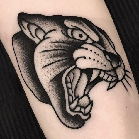 Bird Tattoo Neck, Traditional Panther Tattoo, Tiger Head Tattoo, Traditional Tattoo Old School, Optical Illusion Tattoo, Panther Tattoo, Tattoo Old School, Flame Tattoos, Traditional Tattoo Sleeve