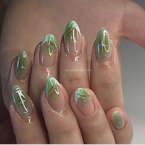 Korean Nail Art Green, Douyin Nails Green, Nail Art Green, Minimal Nails Art, Nail Art Studio, Minimal Nails, Pretty Gel Nails, Really Cute Nails, Cute Gel Nails