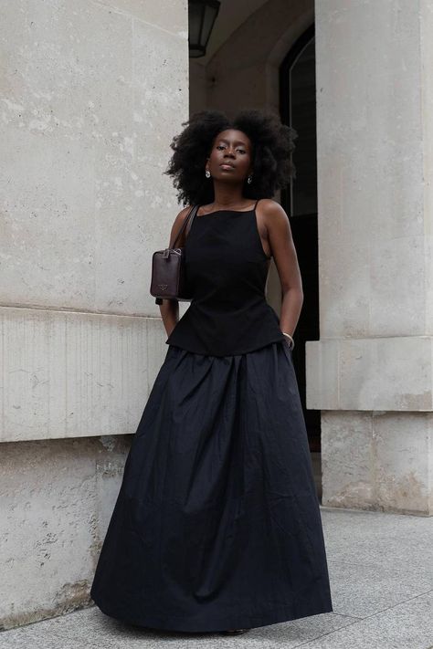 Black Dress Aesthetic, 20 Outfits, Black Skirt Outfits, Chic Black Dress, Cool Summer Outfits, Summer Outfit Ideas, The Best Summer, Dress Aesthetic, Modest Fashion Outfits