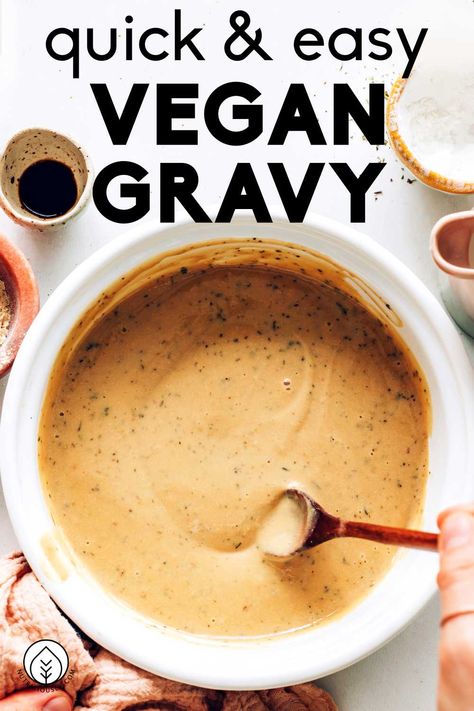 Treat your mashed potatoes, lentil loaf or vegan Wellington to this super easy vegan brown gravy! It's a simple 10-minute gluten-free recipe that's lower in calories, oil-free and pairs with so many foods. A must during Thanksgiving! Vegan Brown Gravy, Vegan Thanksgiving Main Dish, Vegan Wellington, Brown Gravy Recipe, Thanksgiving Vegan, Gluten Free Sauces, Lentil Loaf, Oil Free Vegan Recipes, Vegan Gravy