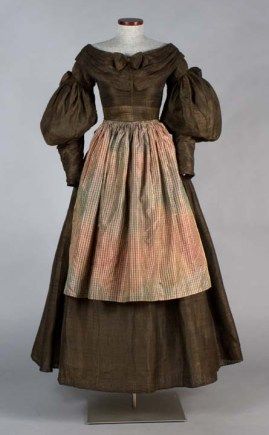 Apron. About 1830-1850. 1959.12.13. 1800s Fashion Poor, 1830 Dress, Poor Clothes, 1830s Dress, 1820s Fashion, 1830s Fashion, Dirty Hands, Romantic Era, Leg Of Mutton Sleeve