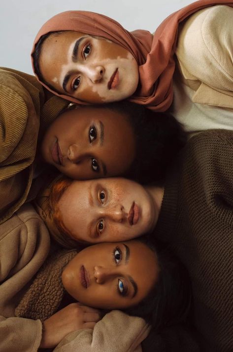 Women Diversity Photography, Diverse Women Photography, Different People Photography, Diverse People Photography, Solidarity Photography, Diversity Aesthetic, Gender Inclusivity, Harmony Photography, Human Diversity