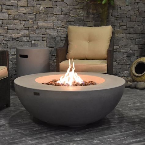 Condo Garden, Zen Backyard, Barcelona House, Round Fire Pit Table, Lawn Ideas, Stainless Steel Fire Pit, Fire Tables, Outdoor Fire Pit Table, Glass Fire Pit