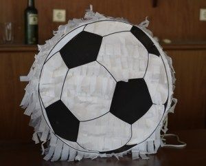 Our #DIY #Soccer #Football #Pinata Soccer Ball Pinata, Football Pinata, Homemade Pinata, Pinata Diy, Viking Character, Football Diy, Piñata Ideas, Mini Pinatas, Diy Pinata