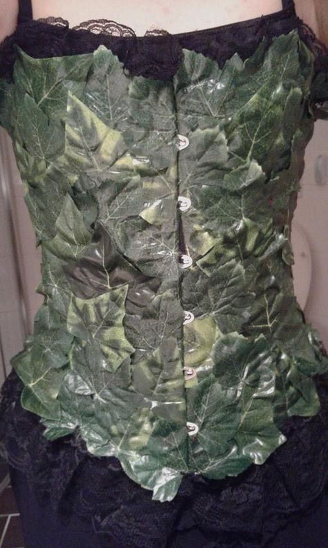 Leaf corset Leaf Corset, Textiles Projects, Poncho Liner, Make Art, Outdoor Blanket, Textiles, Art