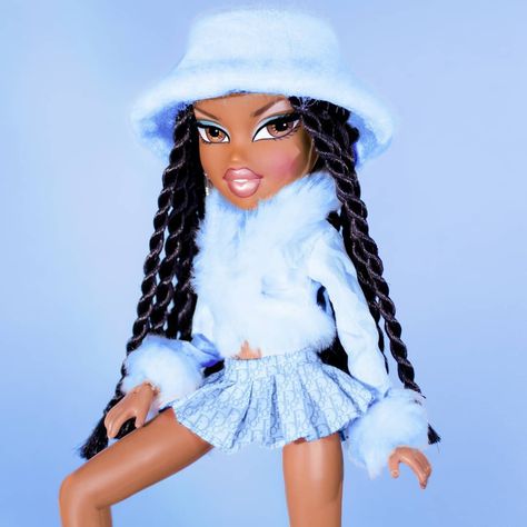 Black Bratz Doll, Bratz Doll Outfits, Brat Doll, Bratz Girls, Bratz Inspired Outfits, Doll Aesthetic, Fun Vid, Photoshoot Themes, Bratz Doll