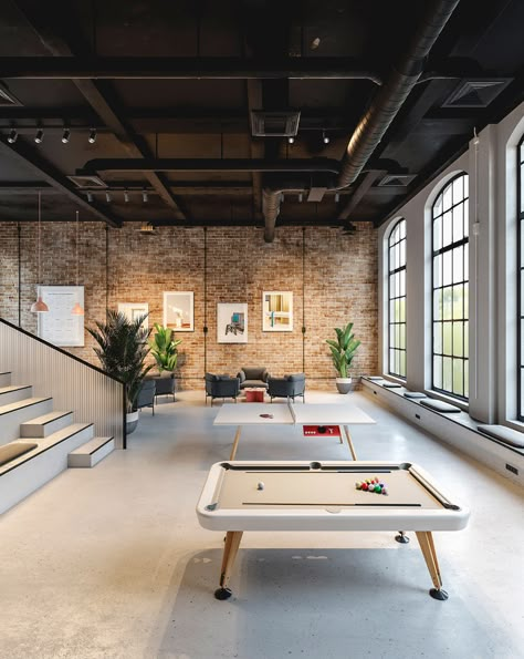 Diagonal Pool Table on Behance Warehouse Office, Industrial Office Design, Warehouse Design, Office Space Design, Contemporary Modern Furniture, Pool Table, Office Interior Design, Workout Rooms, Commercial Interiors