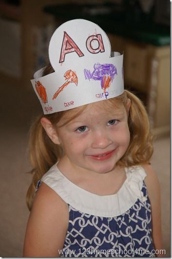 letter of the week alphabet crowns for toddler preschool and kindergarten Letter Crowns Preschool, Alphabet Hats Free Printable, Teaching Abcs, Free Printable Alphabet, Preschool Literacy, Alphabet Crafts, Teaching Letters, Preschool Letters, Letter Of The Week