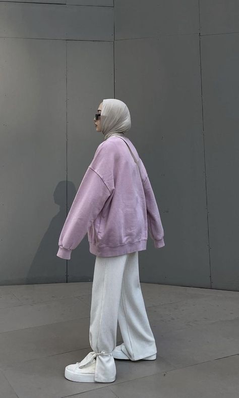 Modest Outfits For Women, Hijabi Streetwear, Hijabi Fashion, Outfits For Women, Streetwear Outfits, Modest Outfits, Cream, Purple, On Instagram