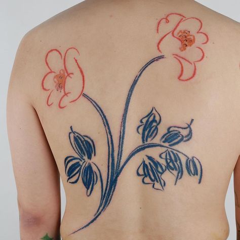 Oil Pastel Tattoo, Daffodil Tattoo Back, Pastel Tattoo, Daffodil Tattoo, Explore Tattoo, Book Tattoo, Flower Nature, Ink Ideas, Matching Tattoos