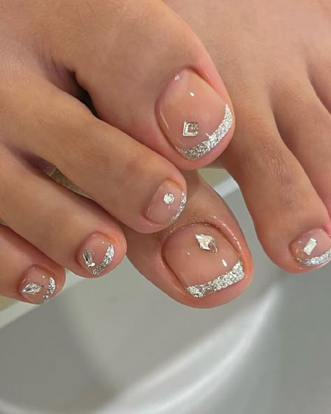 Rhinestone Pedicure, Silver Toes, Toenails Designs, Pedi Nails, Gold Toe Nails, Wedding Pedicure, Pink Tip Nails, Gel Toe Nails, Gel Toes