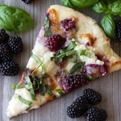 Blackberry, Basil, and Ricotta Pizza - The Stay At Home Chef Kale Pizza Recipes, Ricotta Pizza, Stay At Home Chef, Fruit Pizza Recipe, Basil Recipes, Perfect Pizza, Pizza Recipes Homemade, Flat Bread, Fruit Pizza