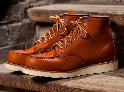 Salomon Hiking Boots, Red Wings Boots, Red Wing Style, Best Boots For Men, Boots Men Outfit, Timeless Boots, Best Boots, Best Winter Boots, Wing Boots