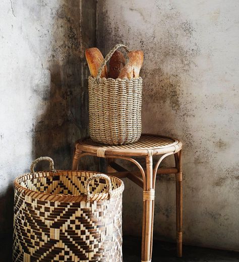 Madam stoltz on Instagram: “Handmade BASKETS for your baguettes. Natural materials matter! #bamboo #seagrass #baskets #handmade #natural #breadbasket #homestyle…” Bamboo Baskets, Bamboo Coffee Table, Retro Coffee Tables, Rattan Coffee Table, Rattan Table, Bamboo Basket, Handmade Baskets, Beautiful Coffee, Tropical Decor