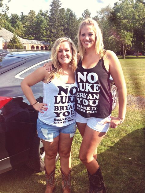 Luke Bryan Shirts! Diy Luke Bryan Shirts Concert, Luke Bryan Concert Shirts, Luke Bryan Concert Outfit Summer, Luke Bryan Concert Outfit, Luke Bryan Shirts, Luke Bryan Concert, Concert Outfit Summer, Cowgirl Style Outfits, Concert Shirts