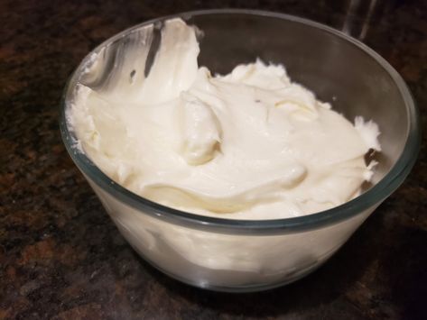 Keto Cream Cheese Fluff, Cream Cheese Fluff, Cream Cheese Cheesecake, Cheese Pudding, The Perfect Loaf, Keto Bread Recipes, Cream Cheese Desserts, Keto Cream, Fluff Desserts