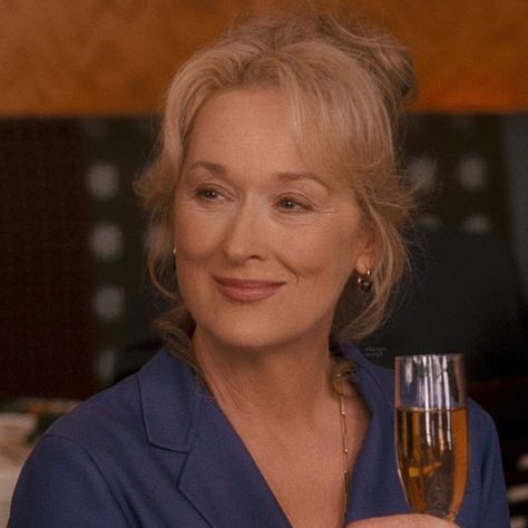 Tv Moms, Miranda Priestly, Meryl Streep, D P, Hermione, S N, Abba, Pretty Hairstyles, Summer Girls