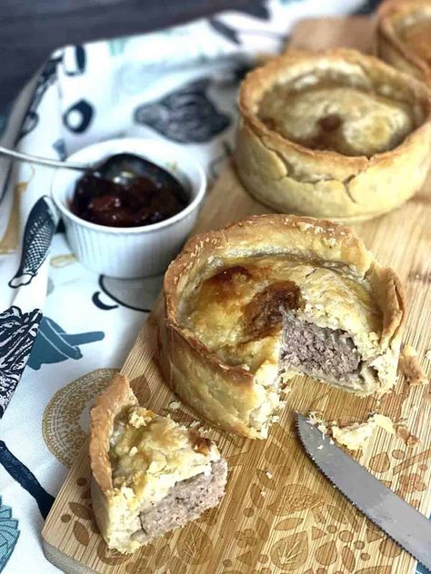 Scotch Pie or Mutton Pie - Great British Recipes Mutton Pie Recipe, Mutton Pie, Scotch Pies, Scotch Pie Recipe, Hot Water Crust, Pies Savory, Hot Water Crust Pastry, Lamb Pie, Meat Pie Recipe