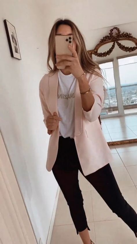 Outfit blazer rosa paloblack skinny jeans Dusty Rose Blazer Outfit, Outfit Con Blazer Rosa Palo, Outfit Blazer Rosado, Rosa Blazer Outfit, Pale Pink Blazer Outfit, Blush Pink Blazer Outfit, Outfit Saco Rosa, Outfit Con Blazer Beige, Outfit Con Blazer Rosa