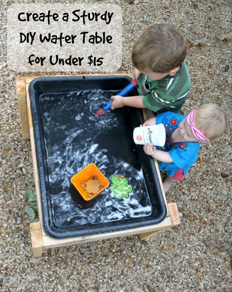 We have a water table but maybe having an extra will help with the fighting sisters Diy Water Table, Kids Water Table, Sensory Table, Woodworking For Kids, Sand Table, Diy Toddler, Water Table, Diy Water, 15 Diy