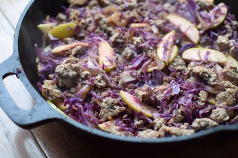 Red Cabbage Recipes, High Protein Dishes, Food Nutrition Facts, Ground Turkey Recipes, Dinner Sides, Cabbage Recipes, Red Cabbage, Happy And Healthy, Poultry Recipes