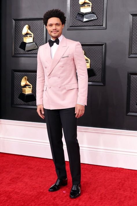 Grammy 2022, Grammys 2022, Leslie Odom, Jon Batiste, Grammys Red Carpet, Rockstar Style, Leon Bridges, Double Breasted Tuxedo, Grand Garden