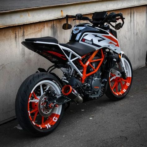 Ktm Street Bike, Ktm Superduke 1290, Duke Motorcycle, Honda Cbr250r, Indian Flag Images, Duke Bike, Motorbike Art, Ktm Rc, Ktm 125