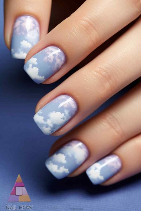 Cloud Nine Aesthetics: Nail Designs that Reach New Heights 21 Blue Sky Nail Designs, Nails Cloud Design, Cloud Design Nails, Sky Nails Design, Nail Art Clouds, Blue Cloud Nails, Nails With Clouds, Cloud Nail Designs, Clouds Nails