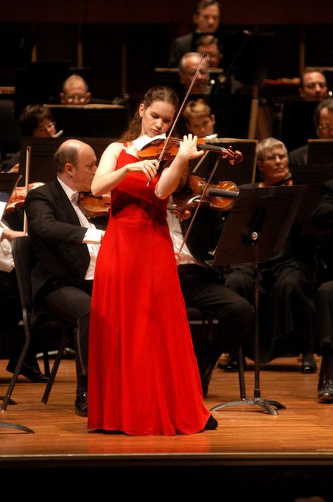 Violinist Outfit Aesthetic, Music Recital Outfit, Violin Performance, Hilary Hahn, Violin Concert, Traveling Board, Violin Playing, Close Up Faces, Concert Dresses